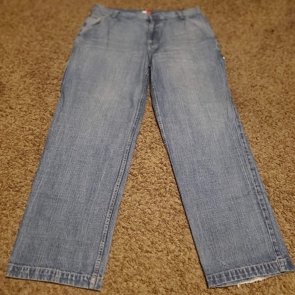 Tommy for ya Mommy - Picture 3 of 3